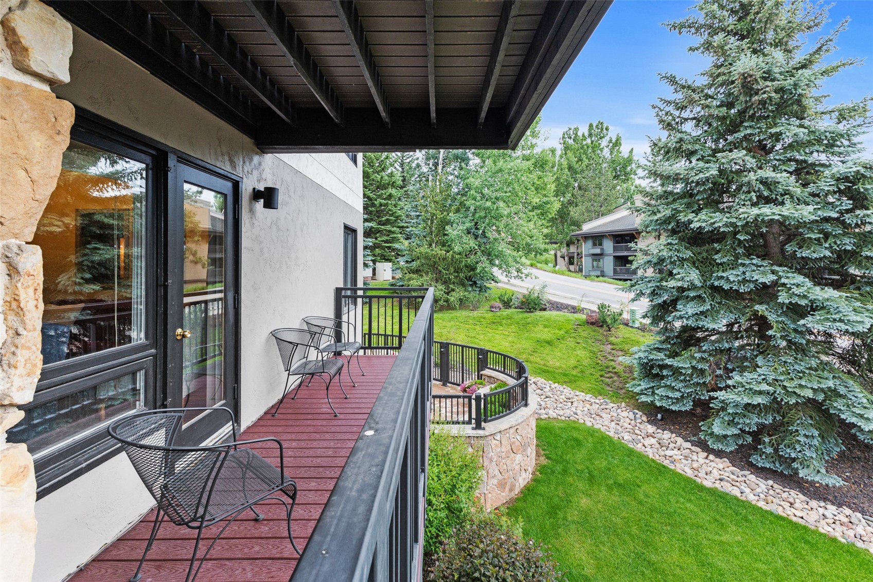 2322 Apres Ski WAY 27