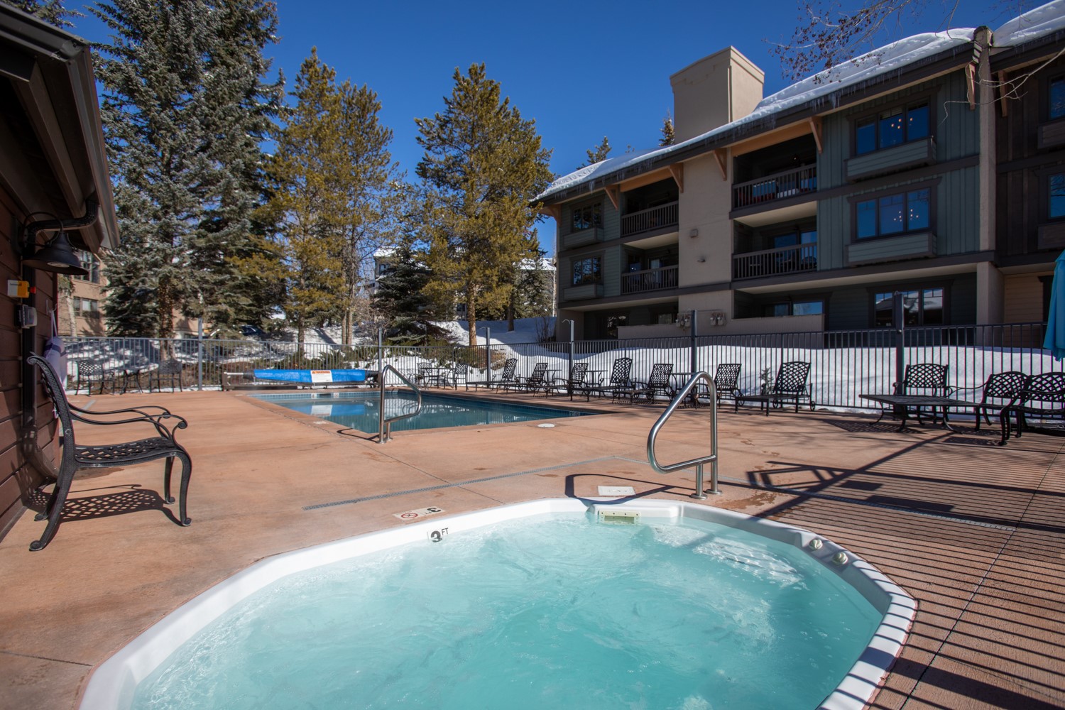2305 Apres Ski WAY 222