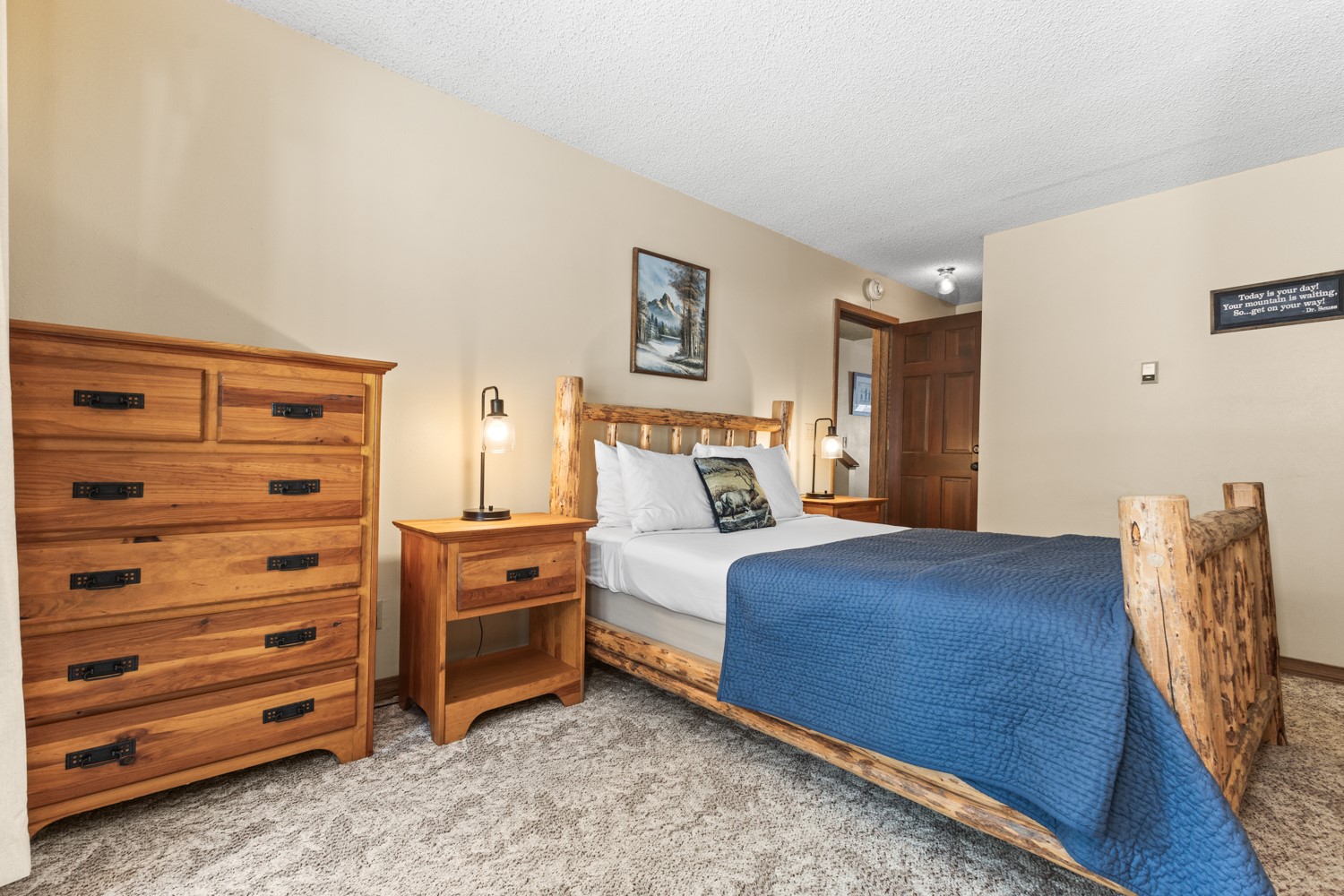 2305 Apres Ski WAY 222