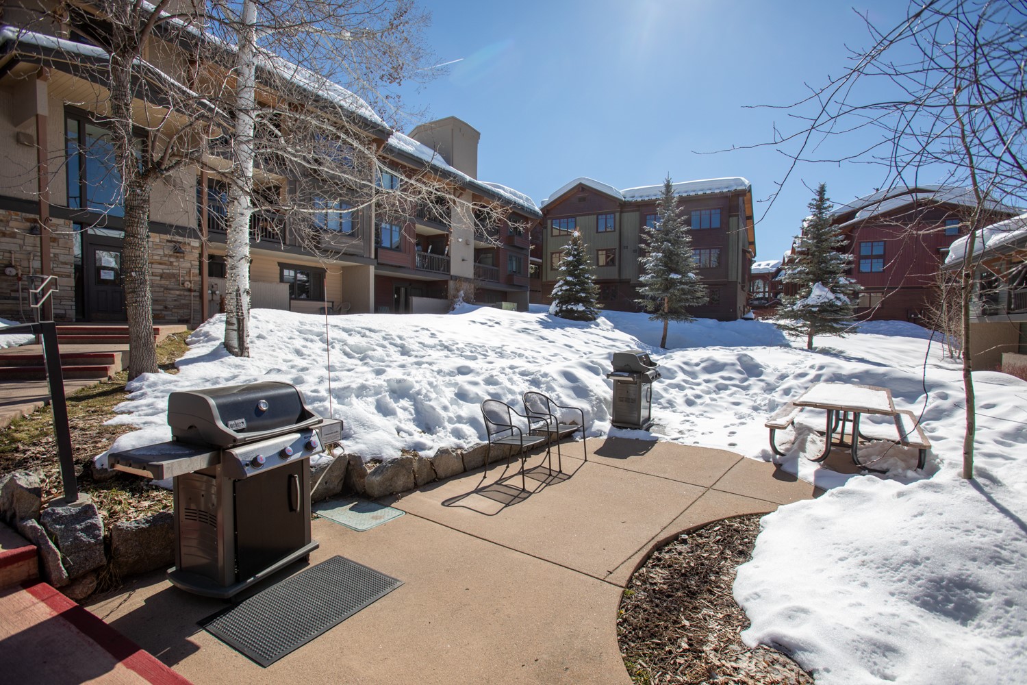 2305 Apres Ski WAY 222