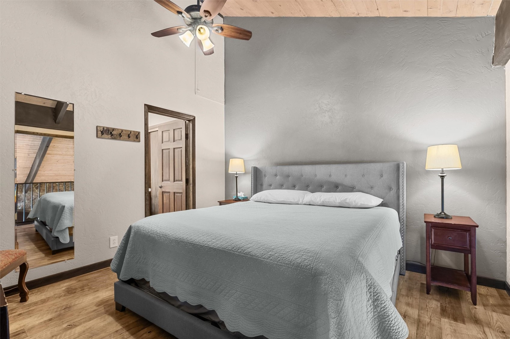 465 Tamarack DRIVE B201