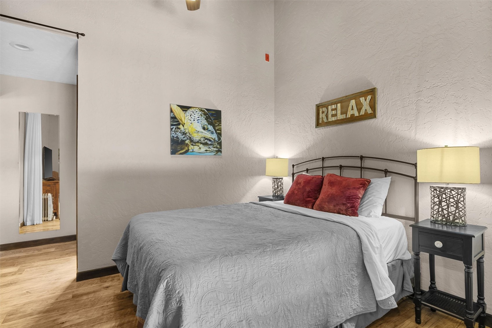 465 Tamarack DRIVE B201