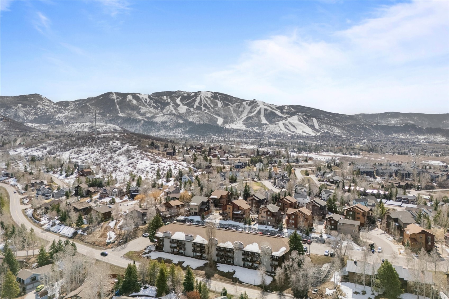 465 Tamarack DRIVE B201