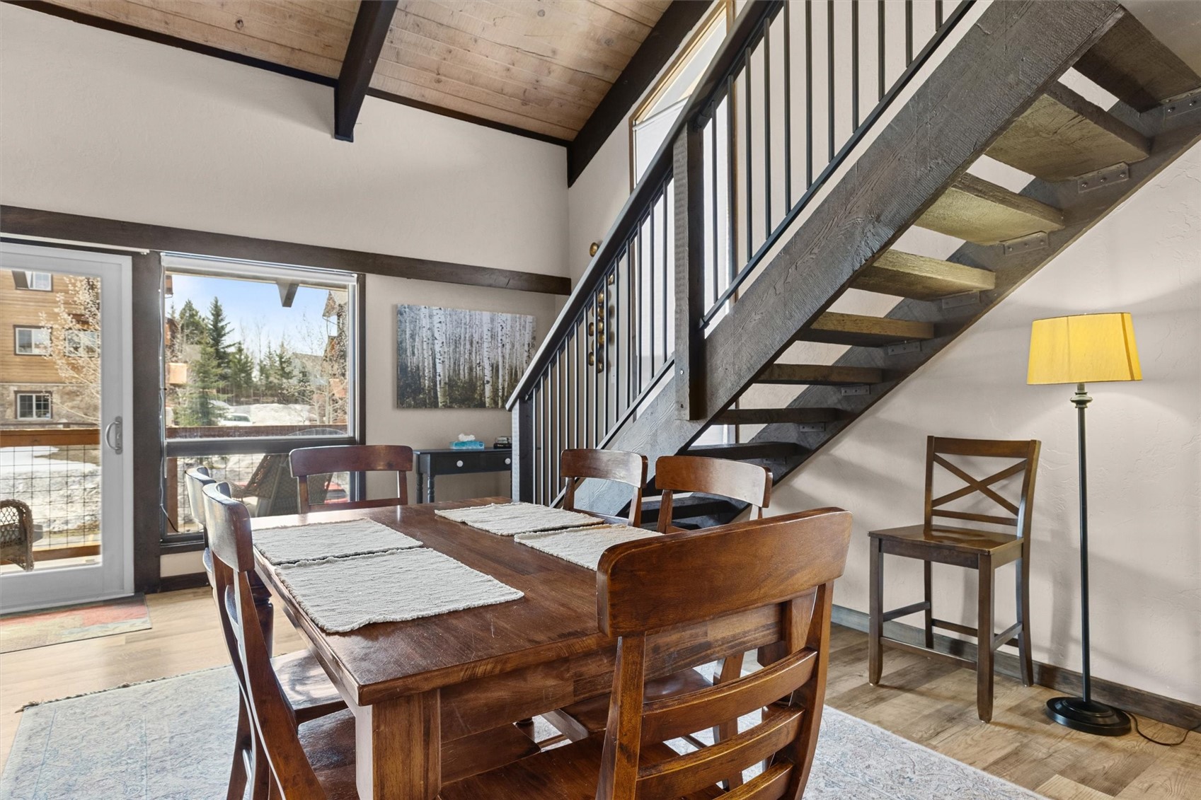 465 Tamarack DRIVE B201