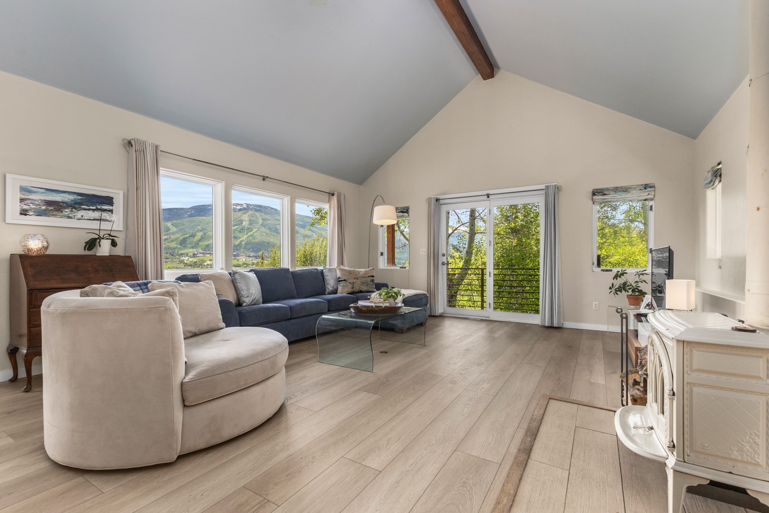 37125 William William ROAD