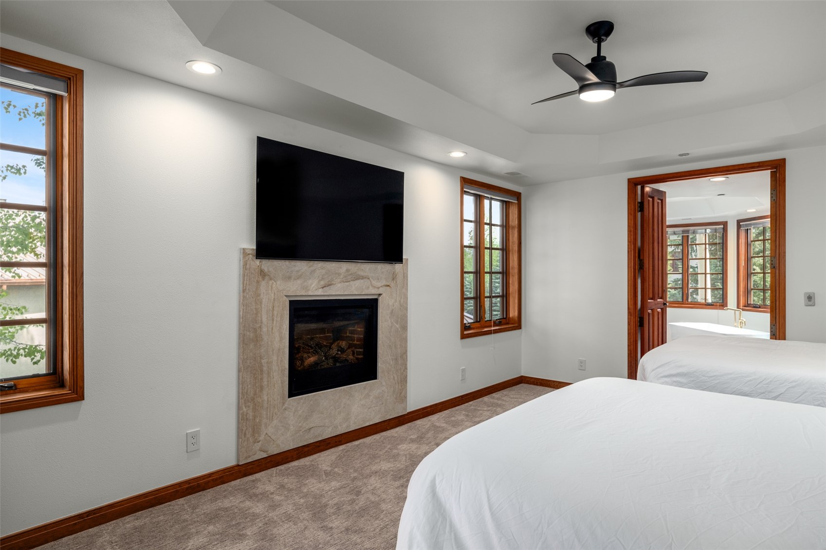 2600 Eagleridge DRIVE 26