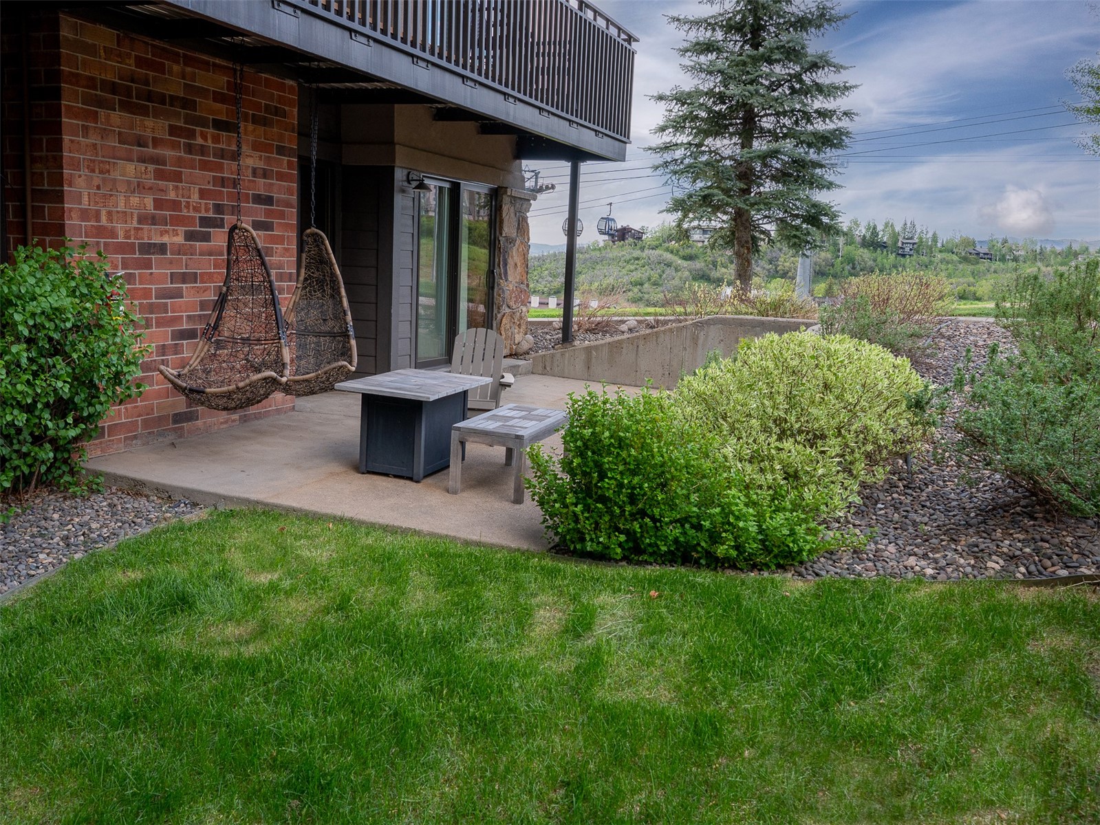 2420 Ski Trail Lane 315