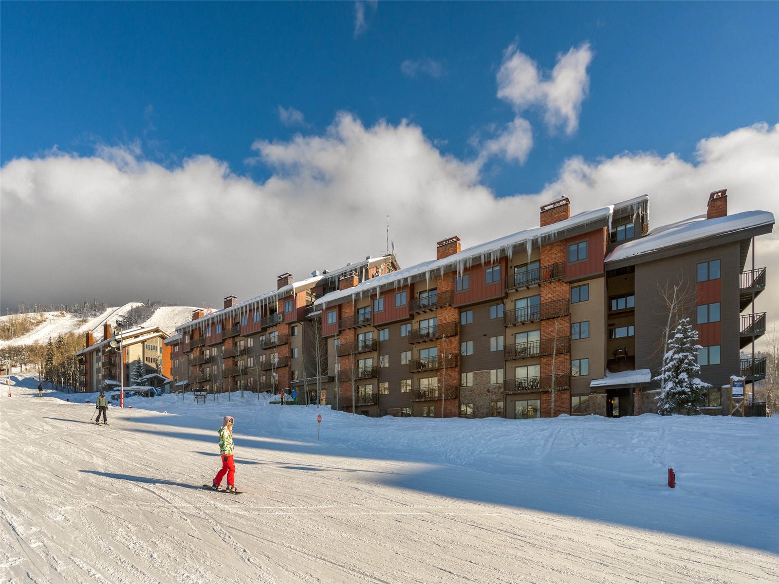 2420 Ski Trail Lane 315