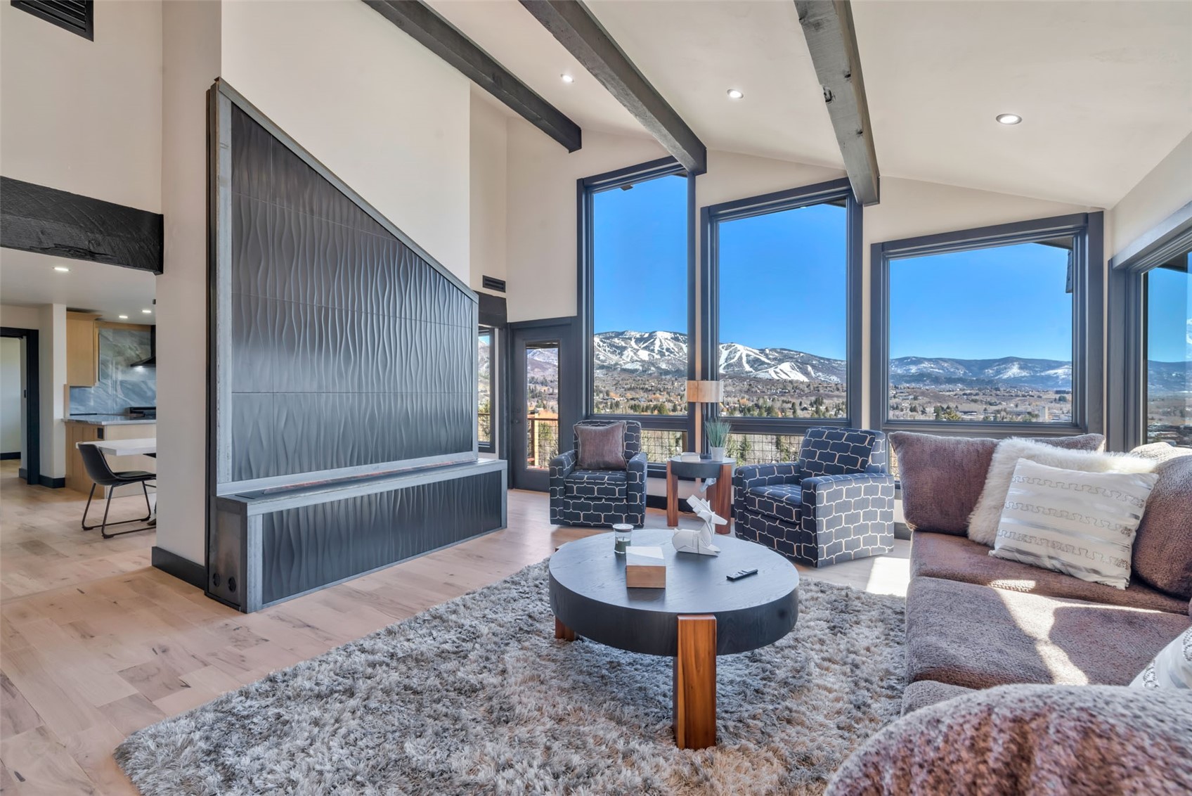 1225 Buckskin DRIVE