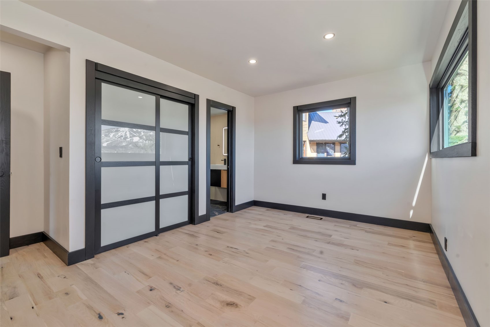 1225 Buckskin DRIVE