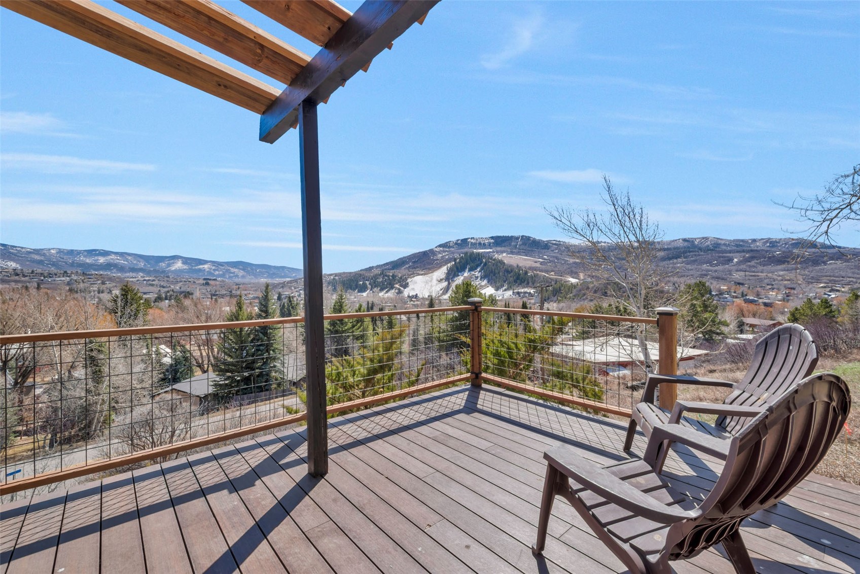 1225 Buckskin DRIVE