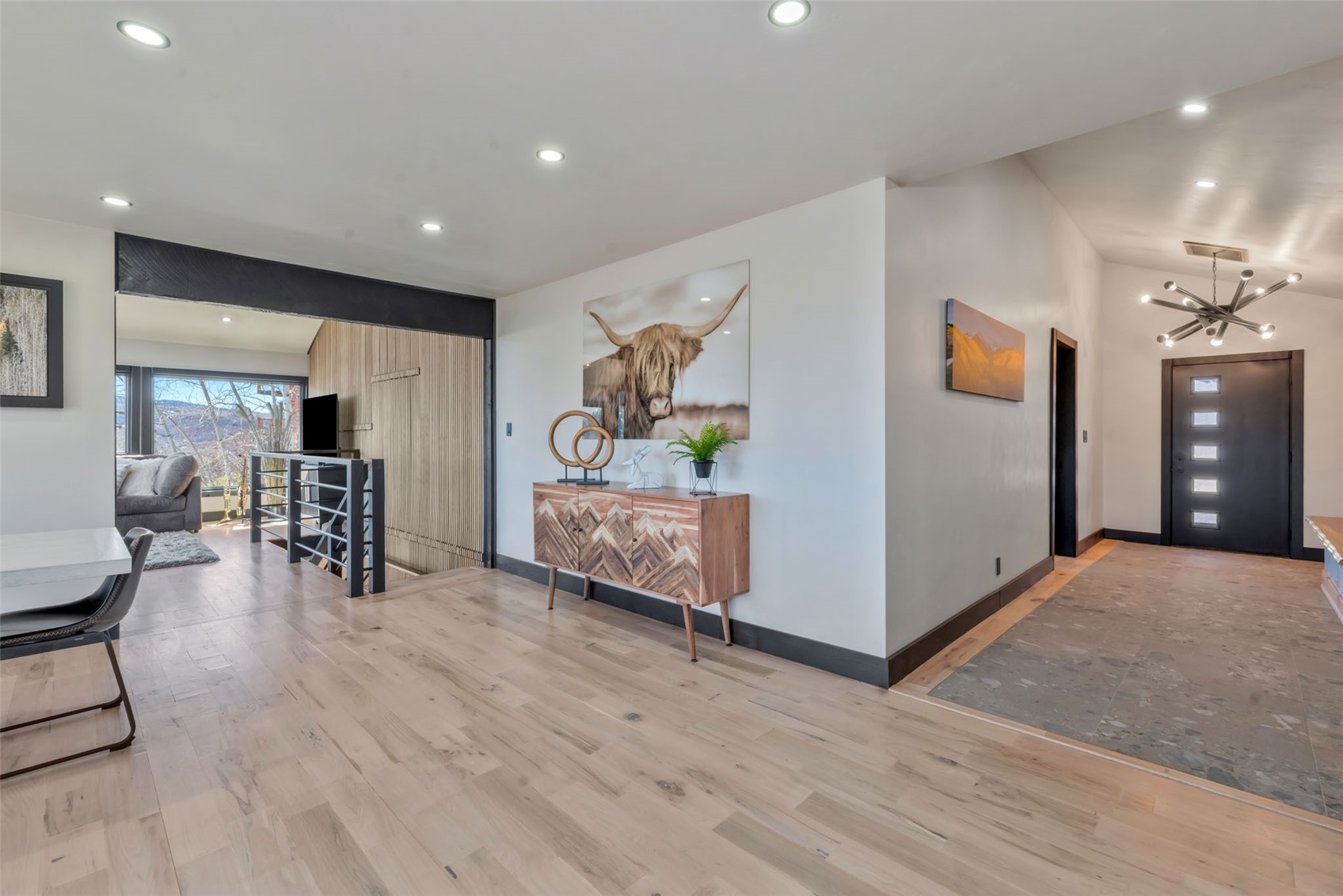 1225 Buckskin DRIVE
