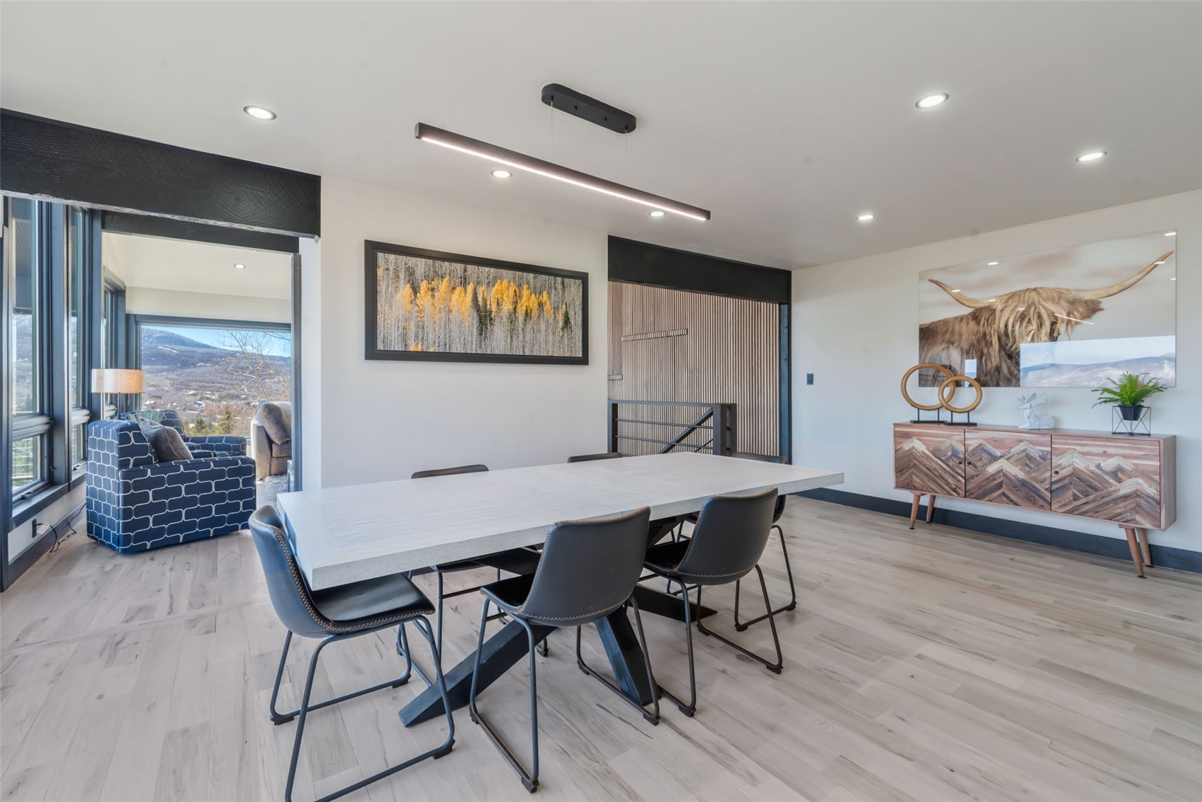 1225 Buckskin DRIVE