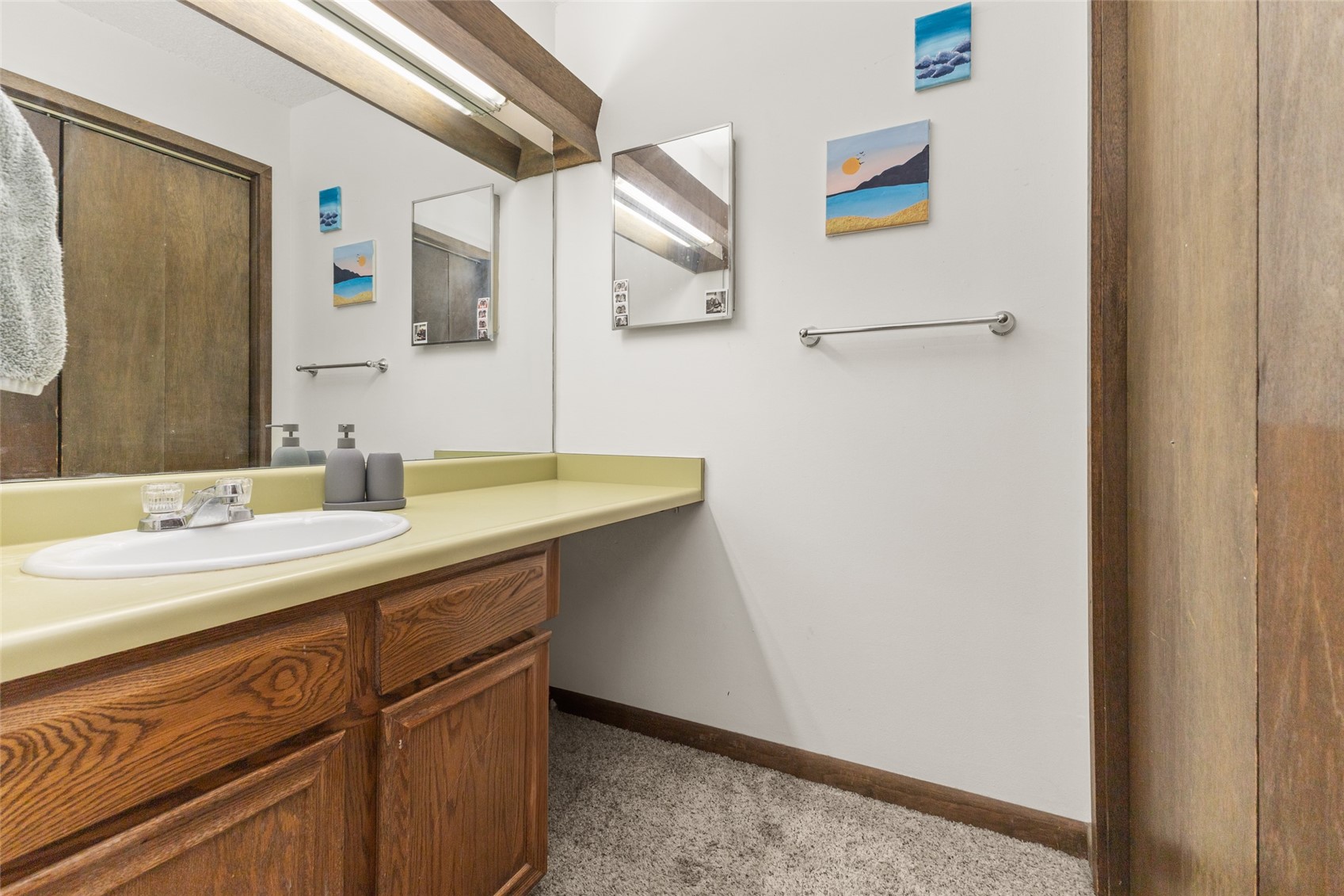 465 Tamarack DRIVE B211