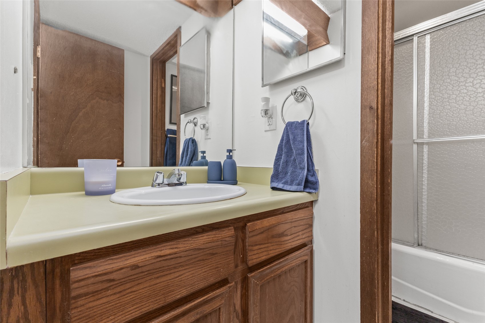 465 Tamarack DRIVE B211