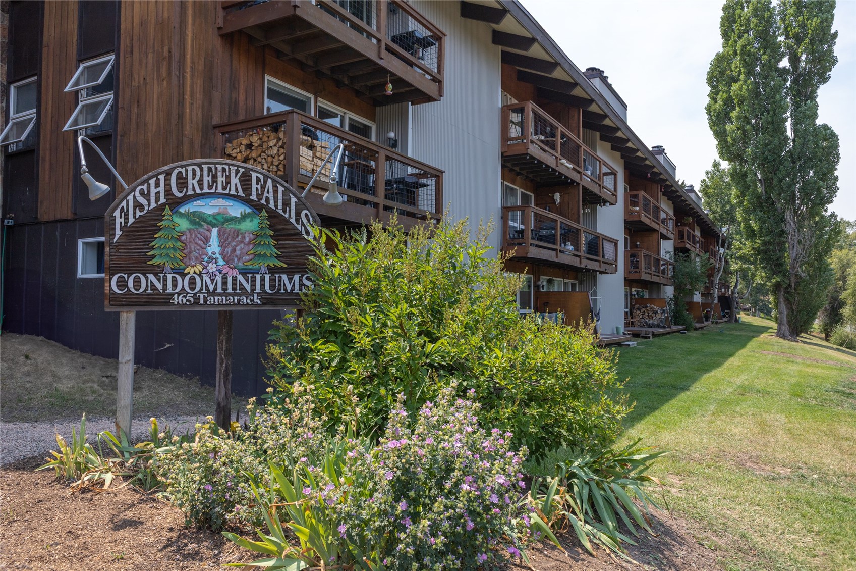 465 Tamarack DRIVE B211