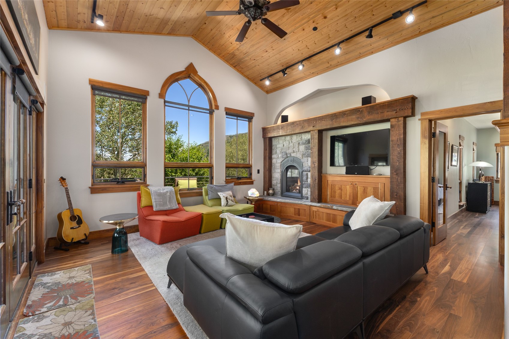 33810 Sky Valley DRIVE