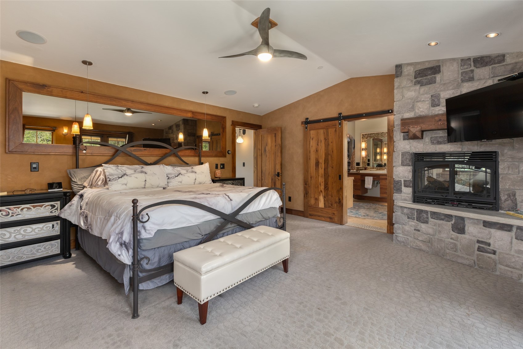 33810 Sky Valley DRIVE