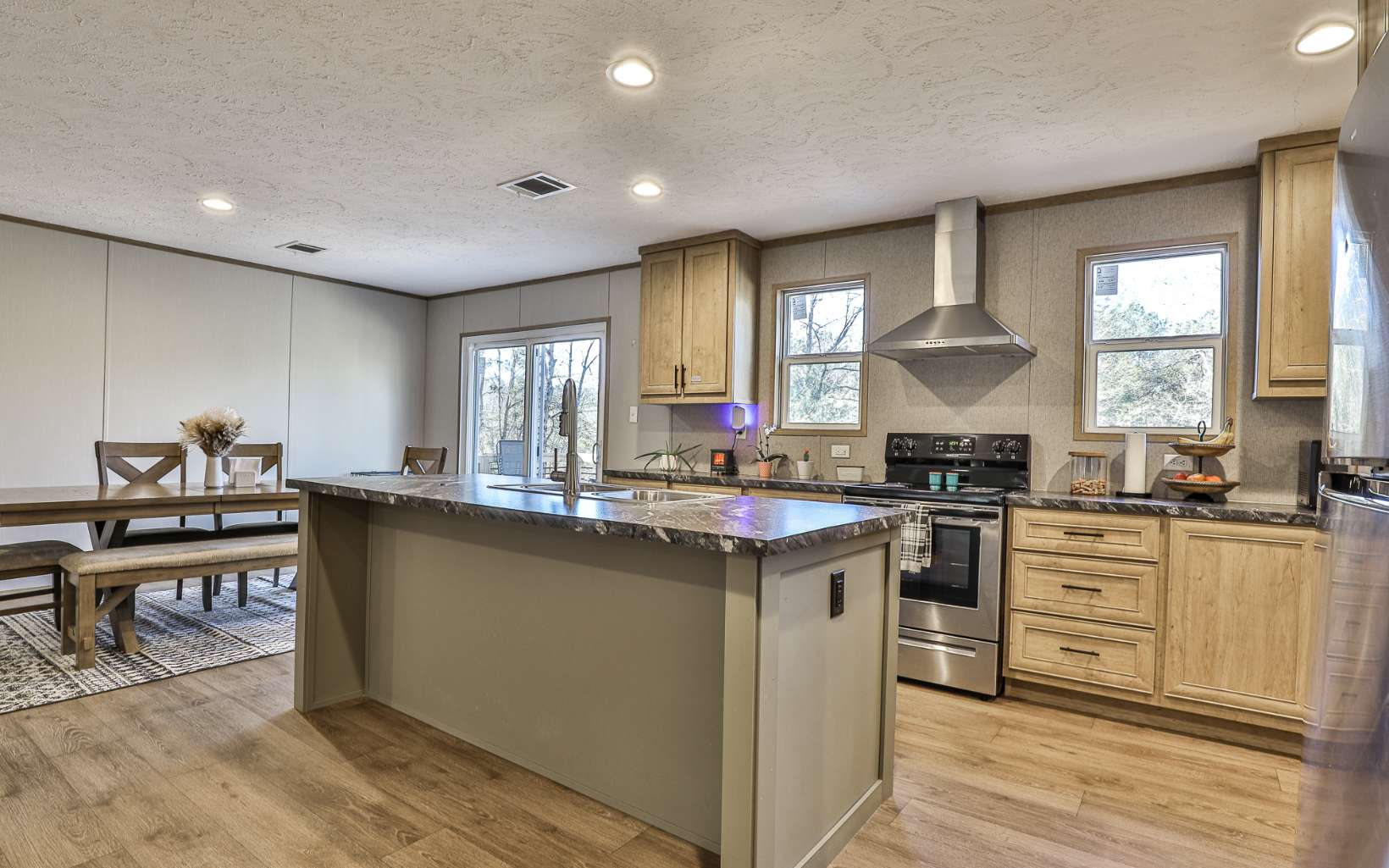 377 Dover Chapel Terrace