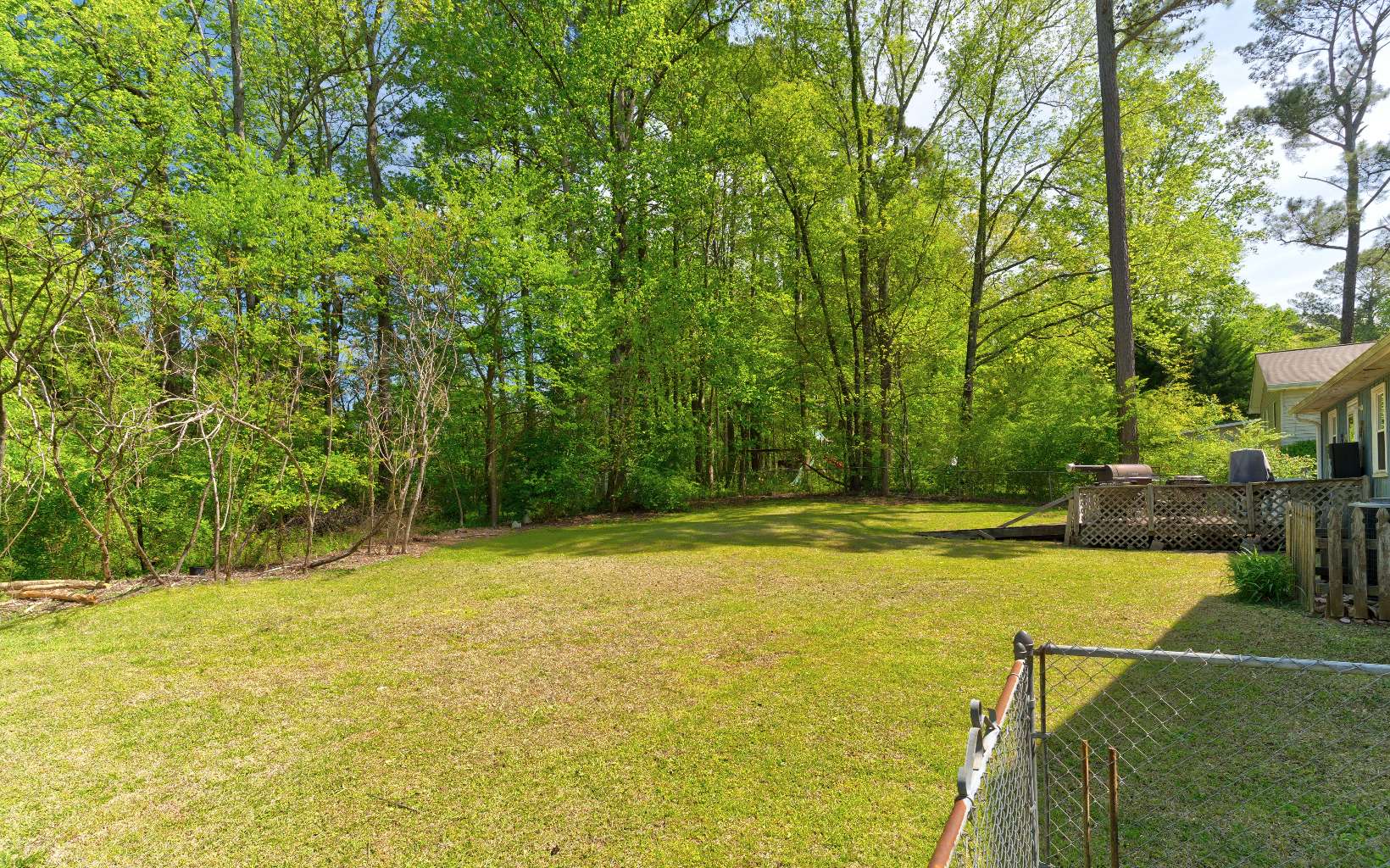 1932 Poinsettia Drive