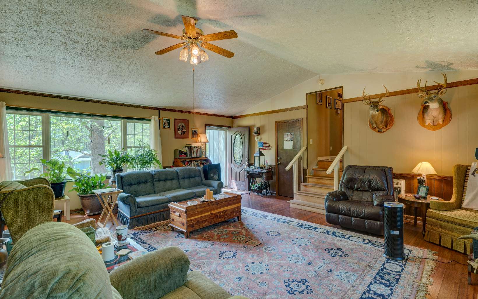 1932 Poinsettia Drive