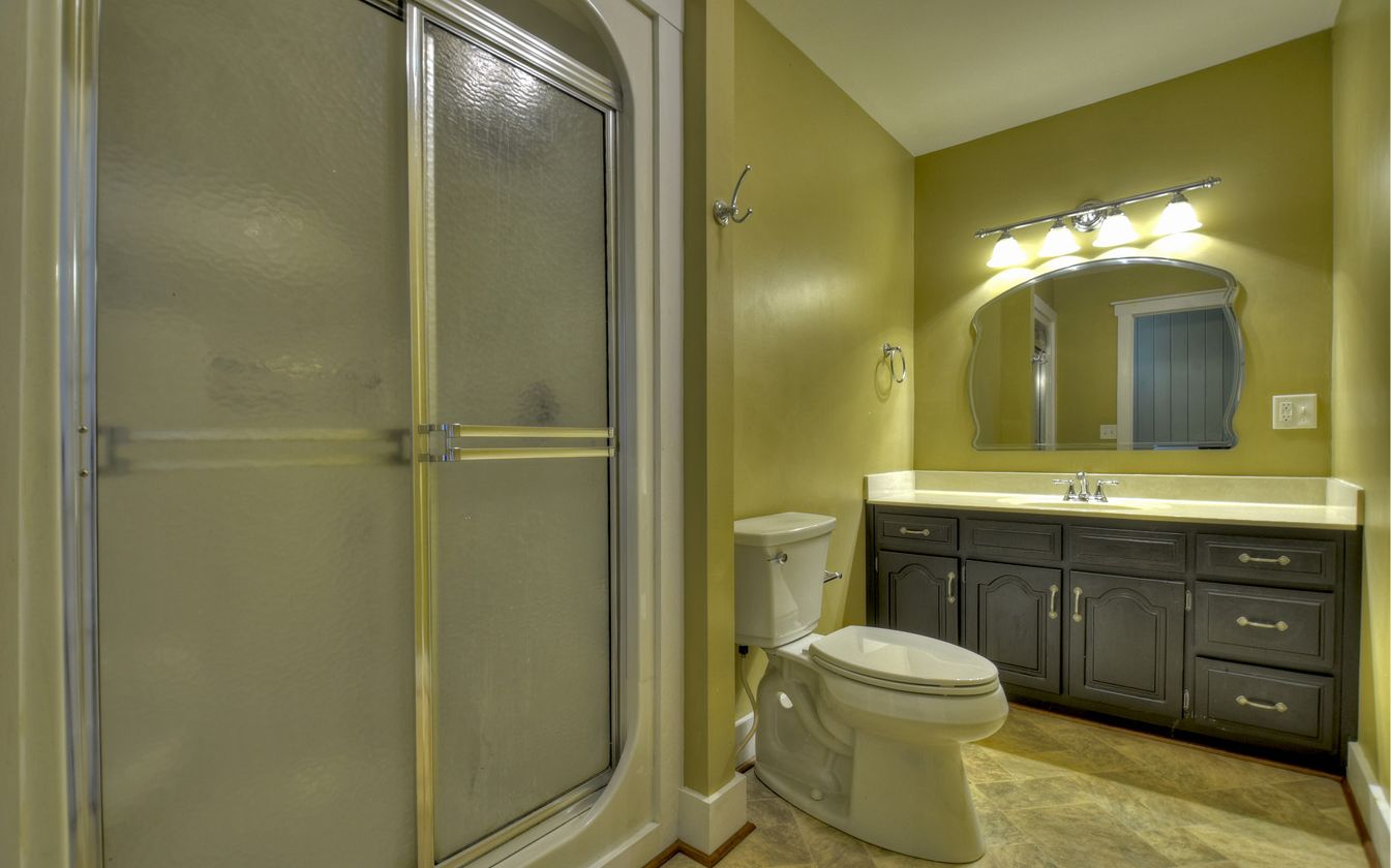 241 Roberts Ridge Road