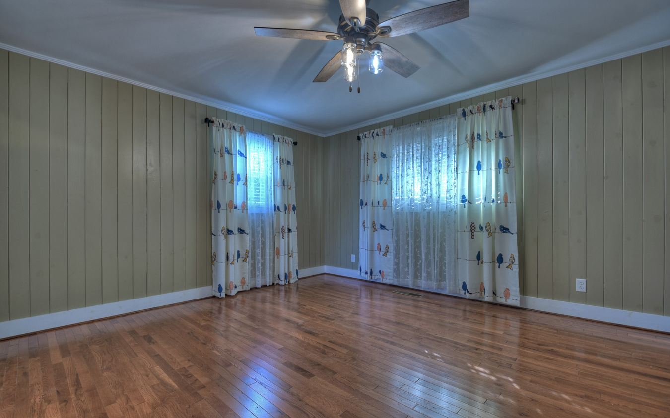 241 Roberts Ridge Road