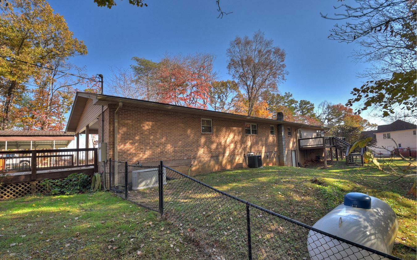 241 Roberts Ridge Road