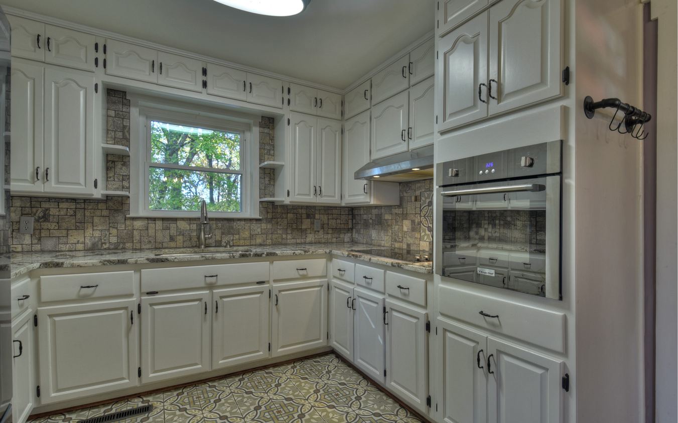 241 Roberts Ridge Road