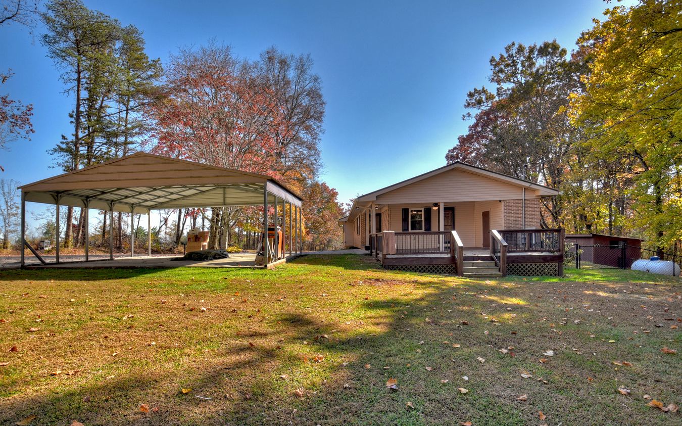 241 Roberts Ridge Road