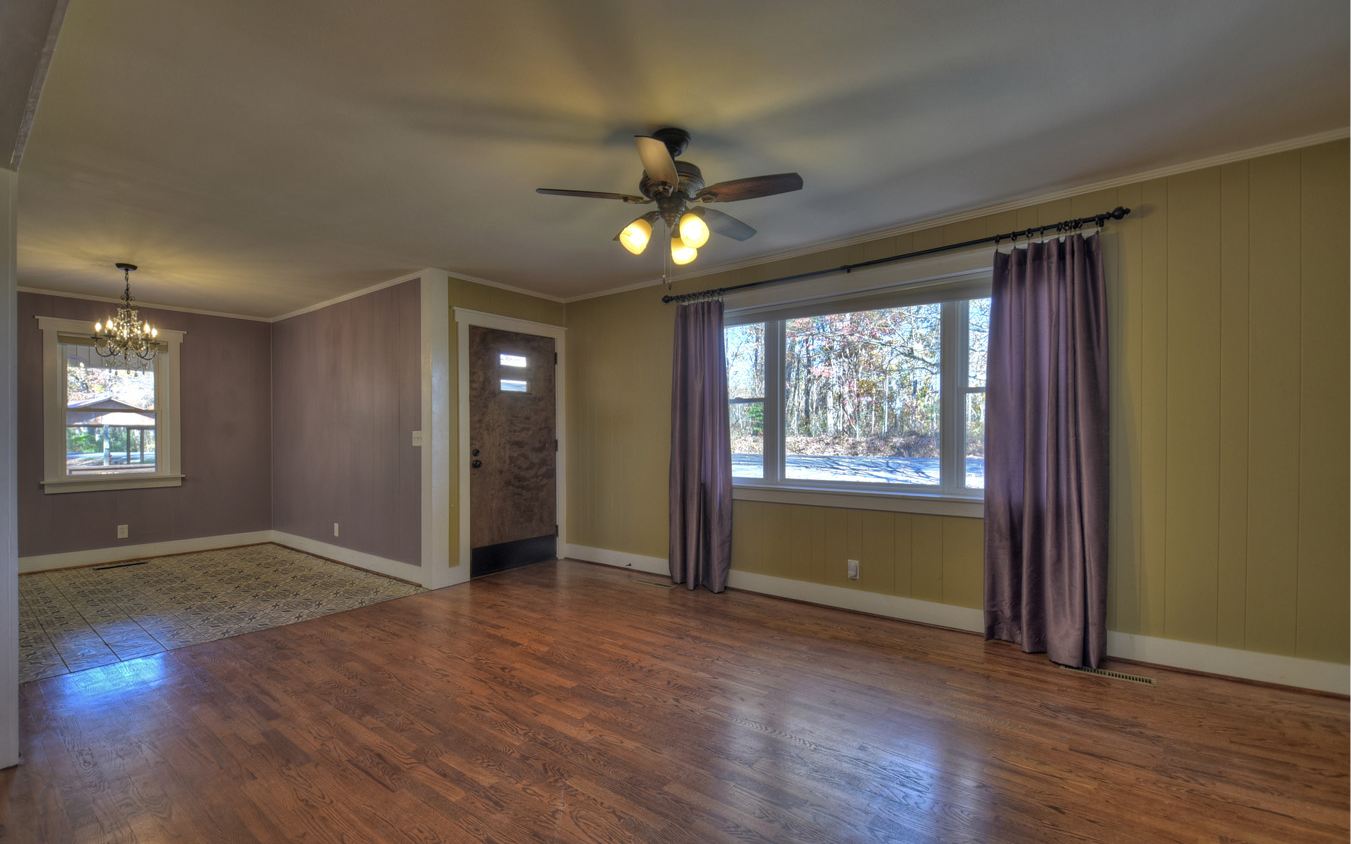 241 Roberts Ridge Road