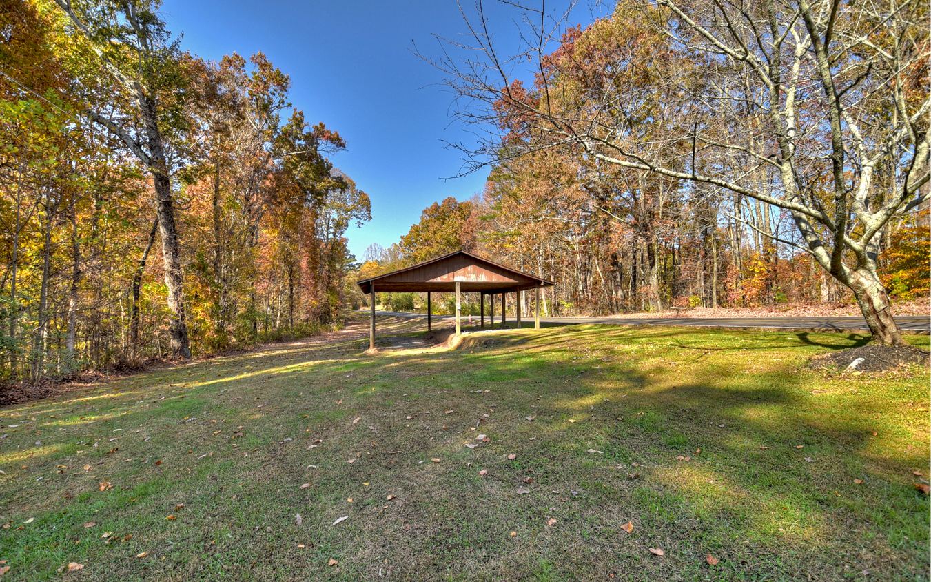 241 Roberts Ridge Road