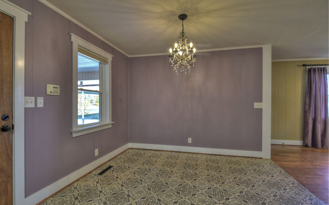 241 Roberts Ridge Road