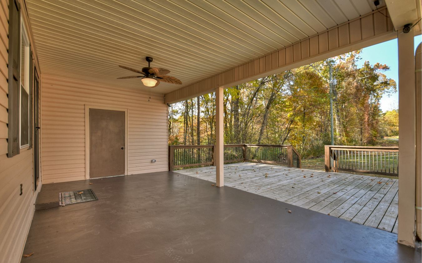 241 Roberts Ridge Road