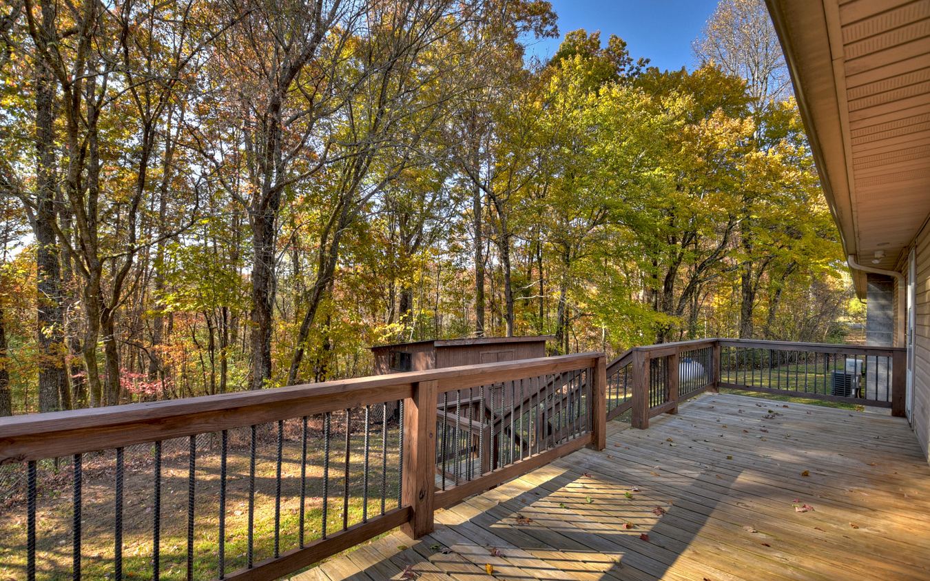 241 Roberts Ridge Road