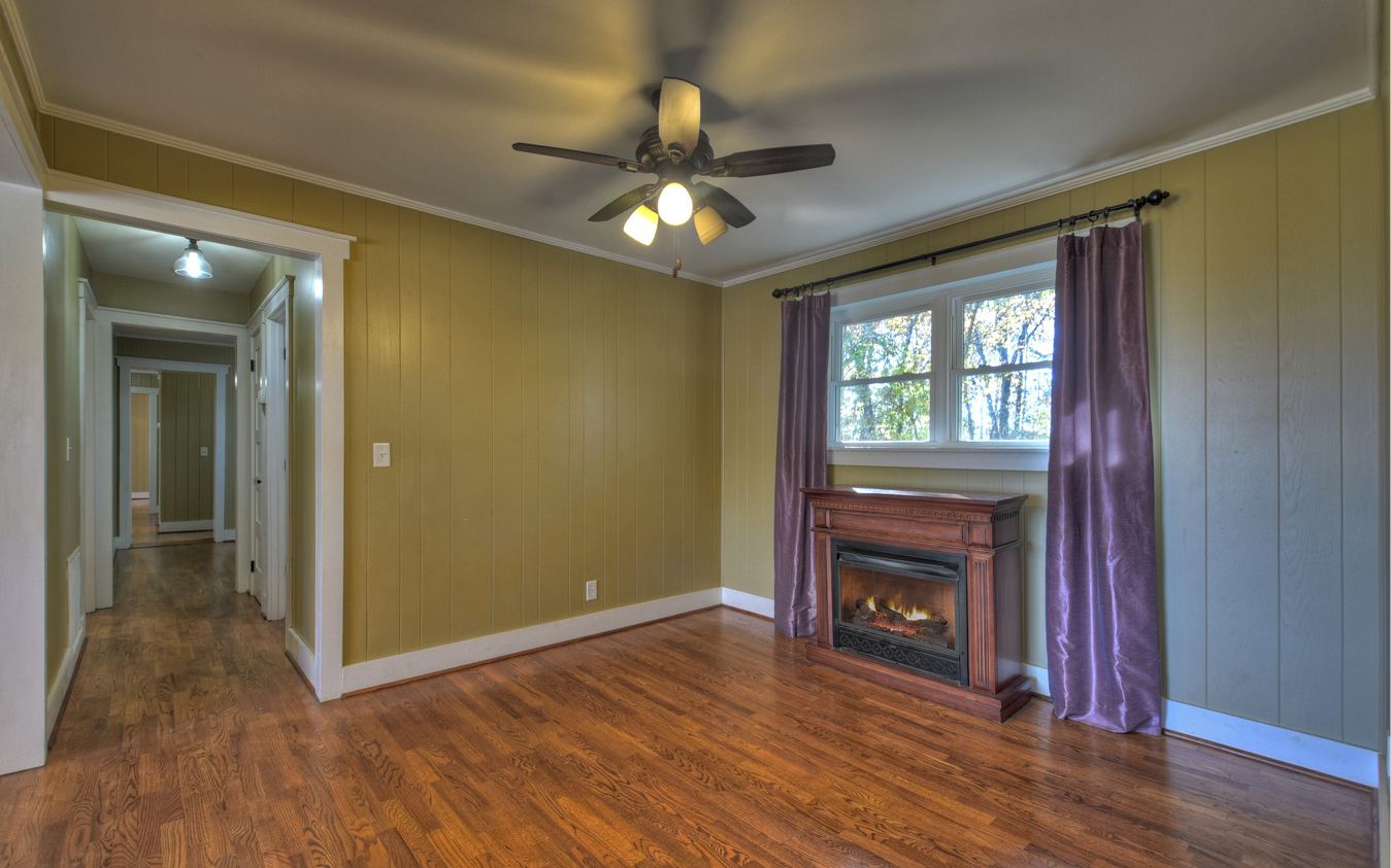 241 Roberts Ridge Road