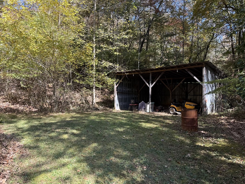 690 Northcutt Rd/Hwy 515