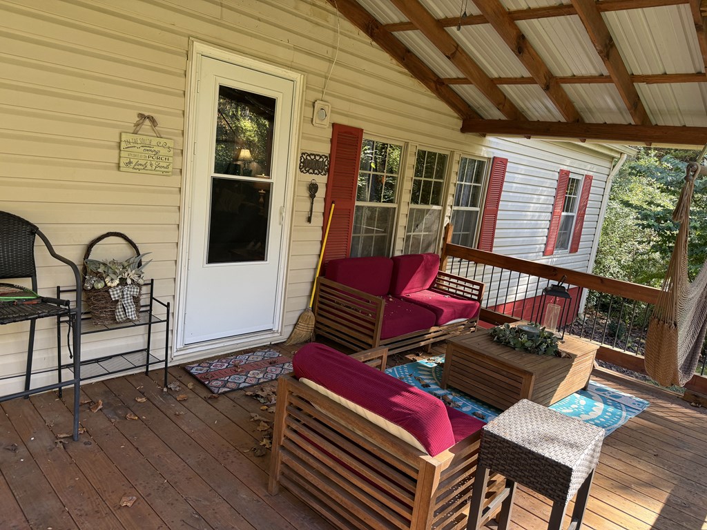 690 Northcutt Rd/Hwy 515