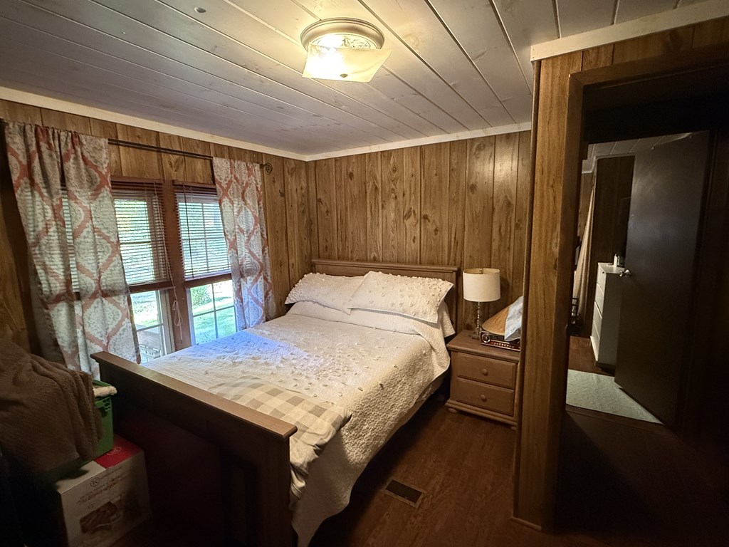 690 Northcutt Rd/Hwy 515