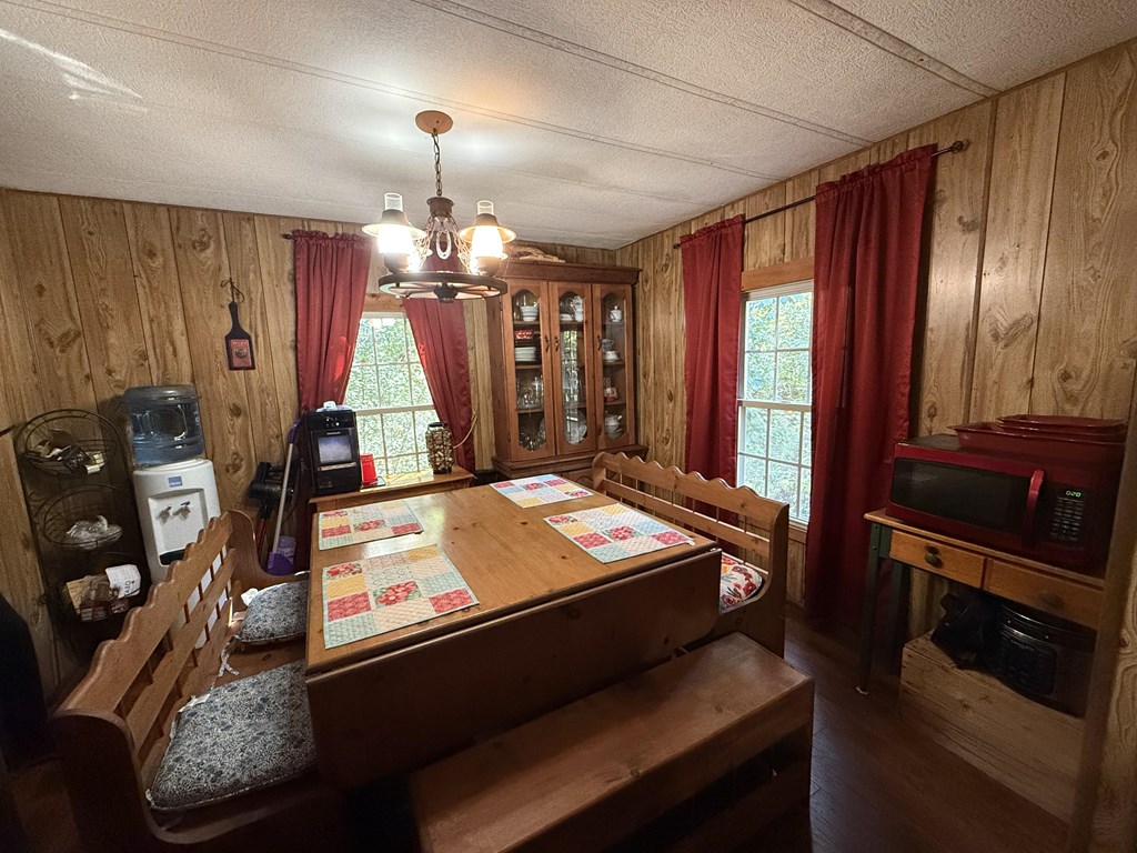 690 Northcutt Rd/Hwy 515