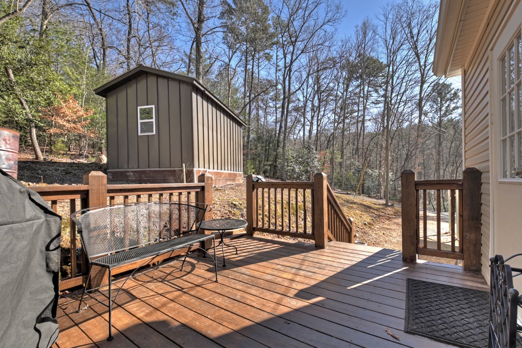 694 Northcutt Rd/Hwy 515