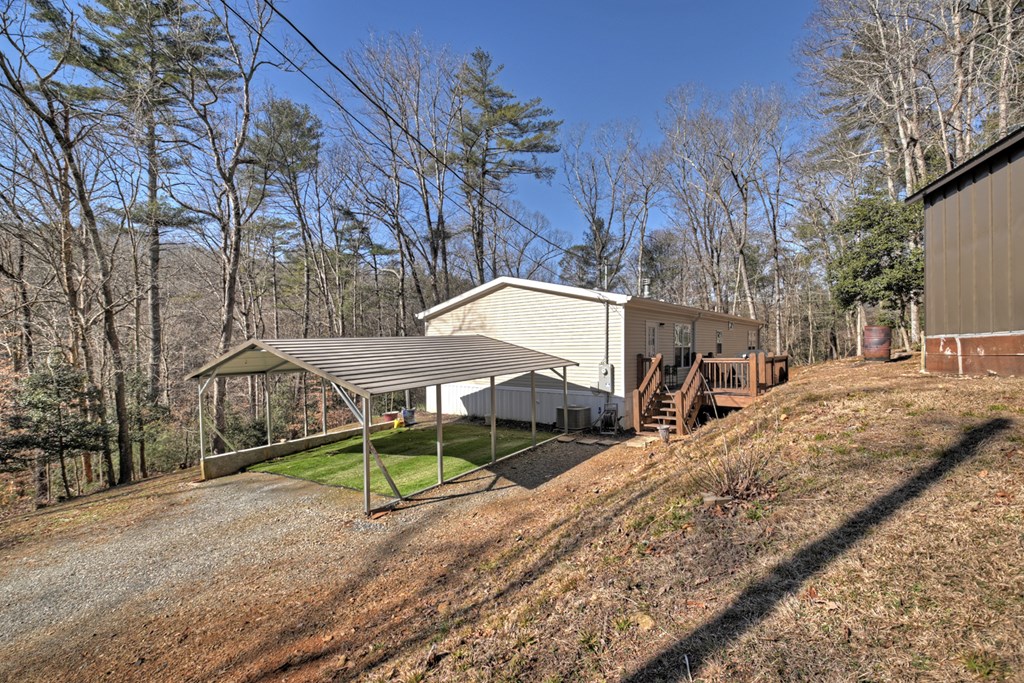 694 Northcutt Rd/Hwy 515