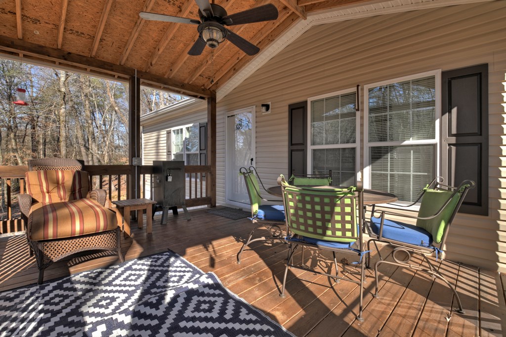 694 Northcutt Rd/Hwy 515