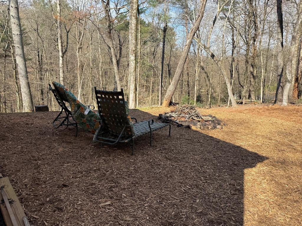 694 Northcutt Rd/Hwy 515