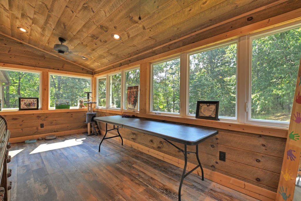 276 Westwoods Drive