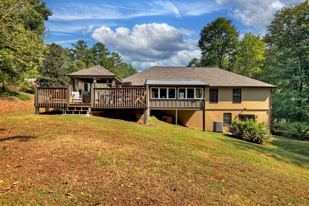 276 Westwoods Drive
