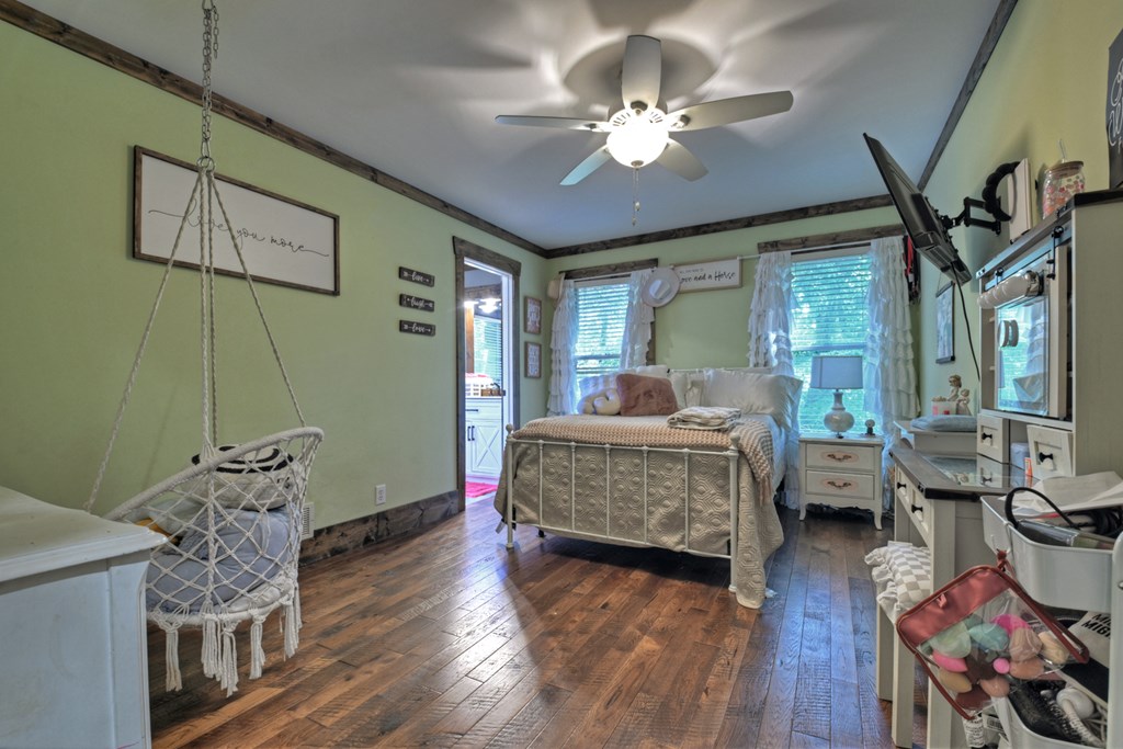 276 Westwoods Drive