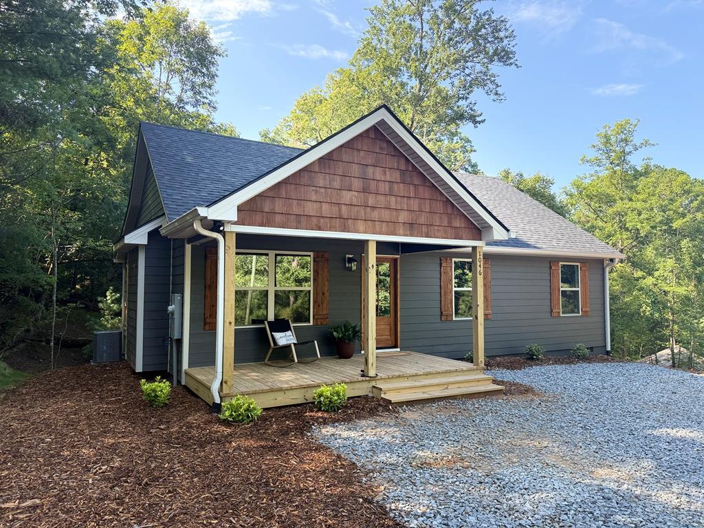 1046 Monticello Drive