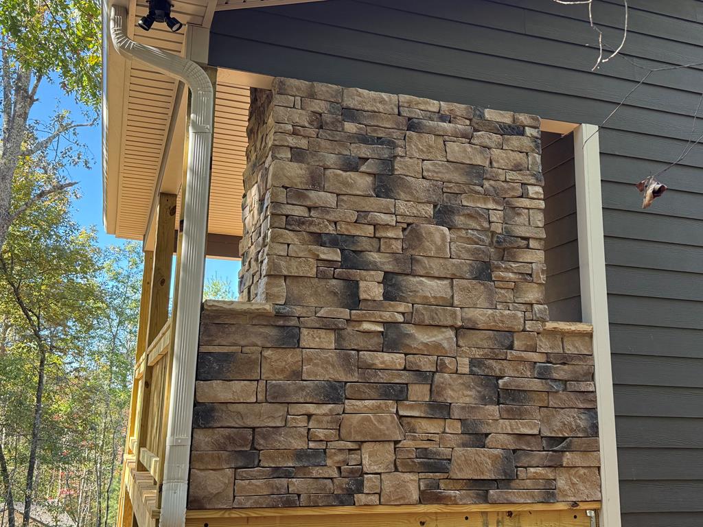 1046 Monticello Drive