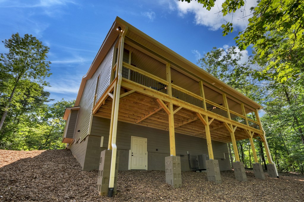 388 Carlisle Drive